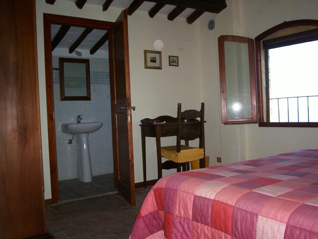 Podere Il Caggio Rooms San Gimignano Exterior foto
